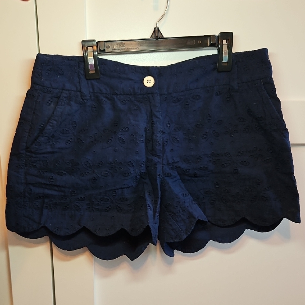 Crown & Ivy Navy Scalloped High Waist Shorts